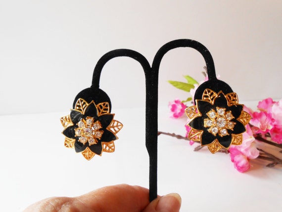 Black Gold Floral Earrings, Vintage Black Lacquer… - image 4