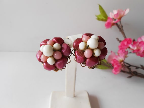 Vintage 50's Bead Earrings Rose Lavender, Cluster… - image 1