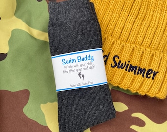 Mens Wild Swimming - Calzini super morbidi e comodi personalizzati, regalo per nuoto in acque fredde, nuotatori all'aperto
