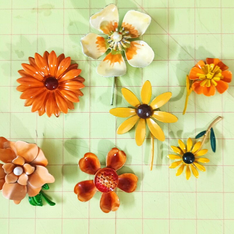 Vintage Enamel Flower Brooch main image 1