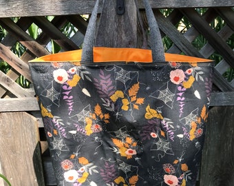Halloween Fall Spider Lined Tote Bag