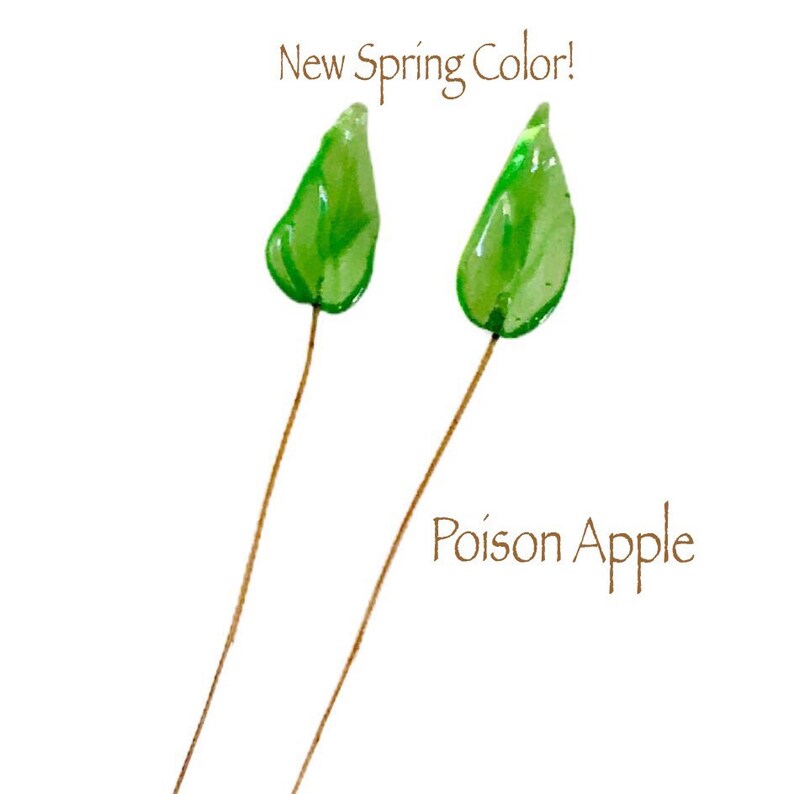 Small Leaf Headpin Singles