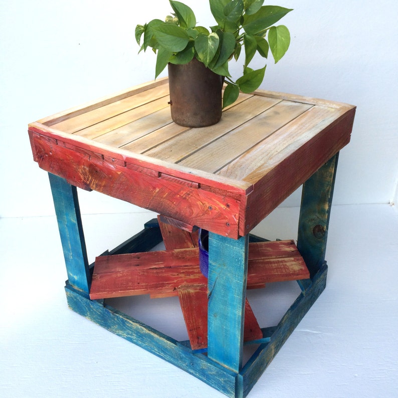 Rustic Patriotic Side Table Local Pickup or Delivery Only 画像 1