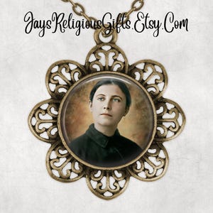 Silver or Bronze - Saint Gemma Galgani Flower Necklace - Catholic Photo Pendant Gift for her - Religious Saint Jewelry Gift for Women
