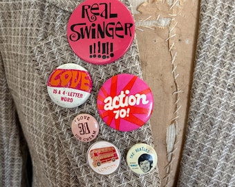Vintage 60s 70s Pinback Buttons - Retro Mod Psychedelic Badges