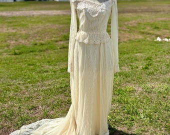 Vintage 1970s Lace Wedding Dress - Victorian Revival High Neck Gown - Long Sleeve Boho Bridal