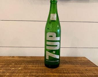 Vintage 7-Up Bottle