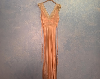 1930s Pink Lace Bias Cut Gown