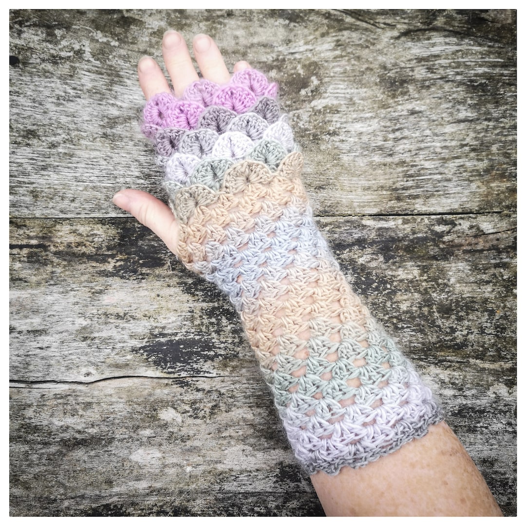 Dragon Scale Gloves Ghost Dance Etsy dragon-scale-gloves-ghost-dance-etsy