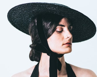 Edwardiaanse strohoed met brede rand – Handgemaakte vintage schippershoed voor bruiloften en tuinfeesten