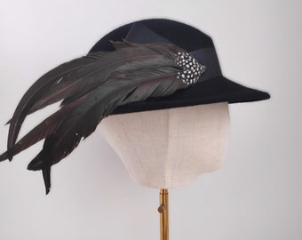 Classic Vintage Inspired Black Felt Hat with Feather Detail and Ribbon Trim - Classic Wool Women Hat - Retro Vintage Style Black Felt Hat