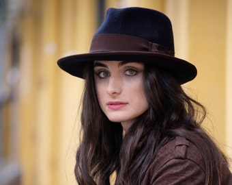 Cappello Fedora in feltro di lana blu navy, tesa larga, unisex