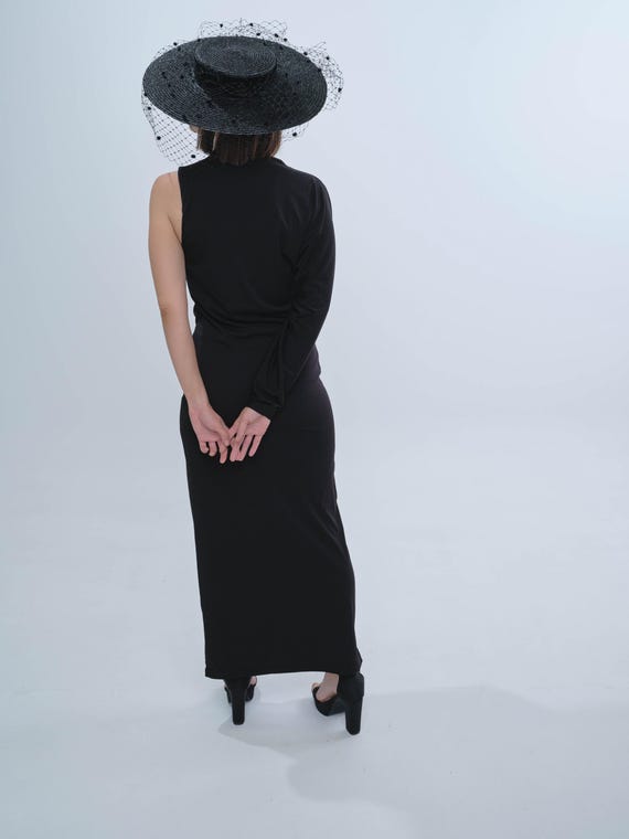 Black Wide Brim Straw Boater Hat With Veil – “cocó” – Velvet  display picture 1