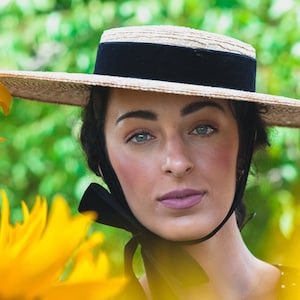Bergère strohoed, strohoed met brede rand, sunboater met zwart fluwelen lint, vintage strohoed in Vogue-stijl, schippershoed