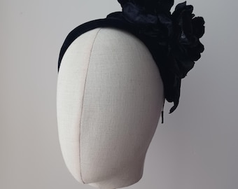 Navy blue silk velvet headpiece with handmade flowers – unique piece, wedding guest, special event