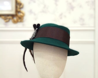Retro Vintage Style Bottle Green Felt Hat - Classic Vintage