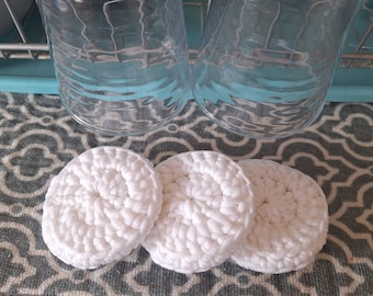 3 pack reusable, Non- scratching Dish Scrubber , eco friendly,  dishwasher safe, kitchen snd household cleaning sponge