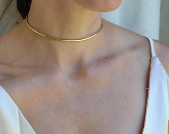 Eternity Collar, 14k Rose Gold Neck Choker, Rose Gold Filled Neck Collar, Pink Gold Metal Choker, Day Collar Discreet