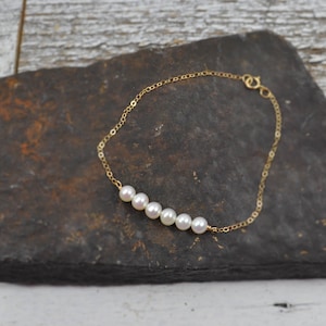 Natural Pearl Bracelet, Freshwater Pearl Bar, Real Pearl Bracelet, Bridal Classic Wedding Jewelry, Bridesmaids Gift, Simple Chain Bracelet