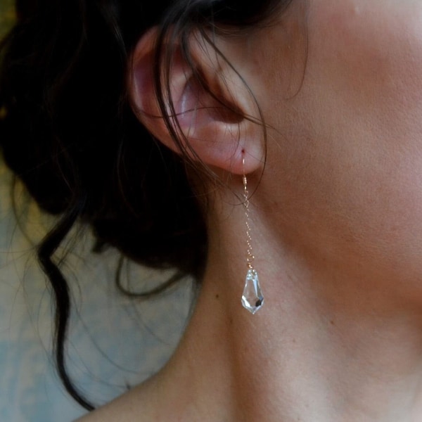 Brincos de cristal em formato de gota em ouro rosa, brincos de noiva com cristais Swarovski, brincos de casamento em ouro rosa 14K, joias elegantes para noivas.