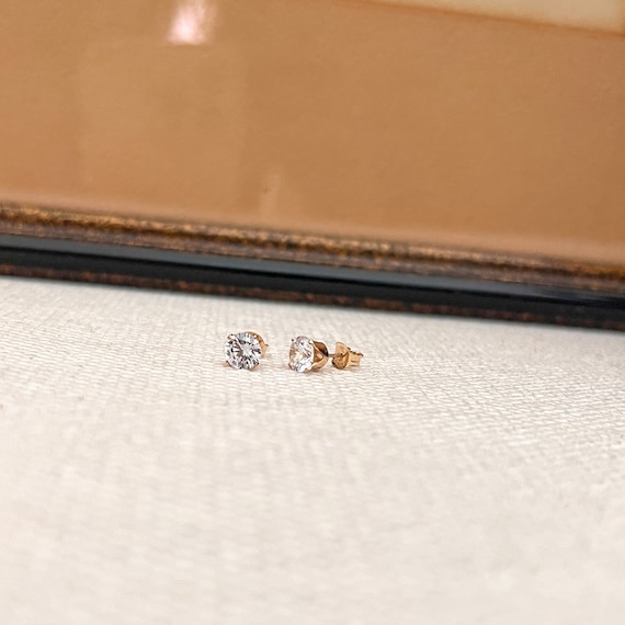 14k Gold-filled Clear Cubic Zirconia Post Stud Earrings 6mm 14k Gold-filled Clear Cubic Zirconia Post Stud Earrings 6mm