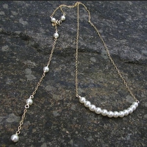 Custom Length Pearl Backdrop Necklace with White or Ivory Pearls in Gold Filled or Sterling Silver, Personalized Pearl Back Drop Necklace