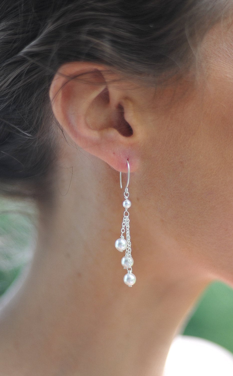 long pearl drop earring/pearl dangle earring/bridal earrings/flower pearl earrings/elegant red rose pearl drop earrings/wedding earrings