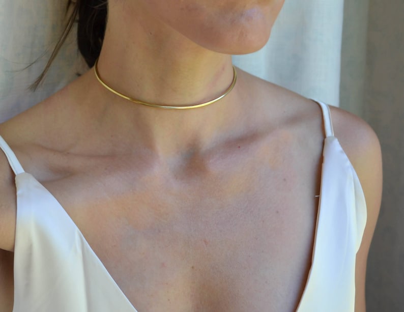 Gold Neck Cuff, Neck Collar, Open Neck Choker, Gold Metal Choker, Eternity Necklace Cuff, Day Collar image 1