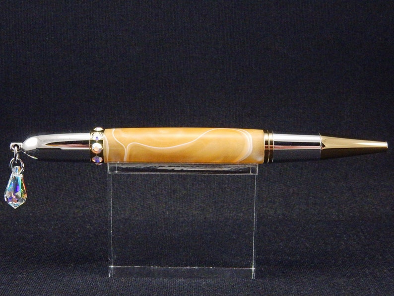 Diva Charm Twist Pen in Butterscotch Yellow