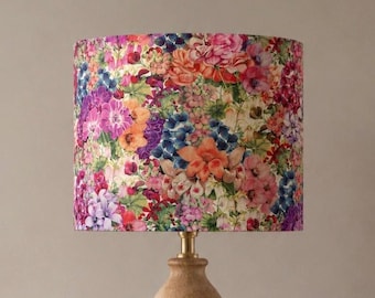Liberty stoffen lampenkap met bloemenprint in Tana Lawn-stof | Geschikt voor EU/VK/VS fittingen | Gratis levering