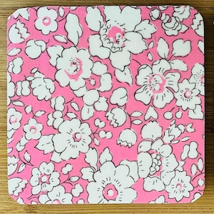 2 x Liberty fabric covered wooden coasters gift set in pink Betsy Boo  pattern. Great gift for floral vintage lovers. Wipe clean