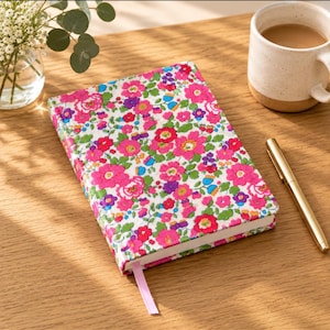 Liberty Journal Notebook med tygomslag A5 | Linjerad/Olinjerad | Blommönster |
