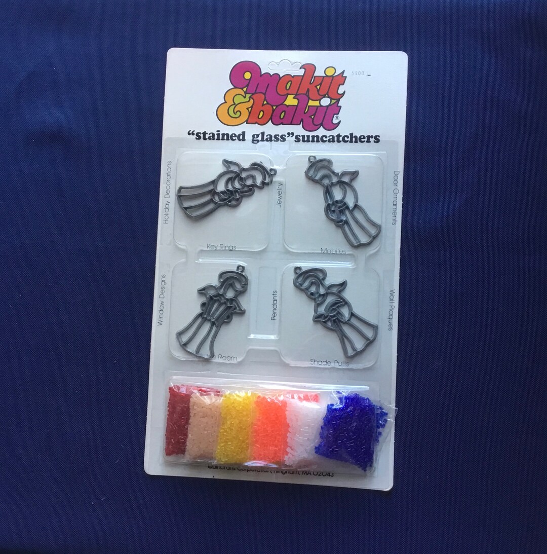 Vintage Makit Bakit Angels Christmas Ornament Suncatcher Form and