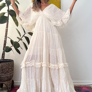 Boho Cotton Wedding Dress,Boho Cream Wedding Dress,Beach Wedding Dress,Elopements Maxi Dress,Photoshoot for Maternity Maxi dress,V neckline.