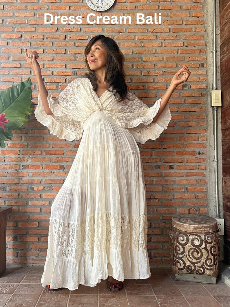 Boho Lace Trim Cotton Maxi Dress/Kaftan Cream Wedding Dress/ Boho Wedding Dress/Ruffle Maxi Dress/Romantic Vintage Style, Flowy Long Dress. Dress Cream Bali