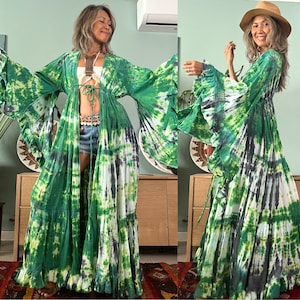 Boho Tie dye Kimono,Festival Hippie Tie Dye Wide Sleeve Long Kimono,Boho Maxi Ruffled Duster Kimono,Hippie Beach Cover Up,Funky Kimono.