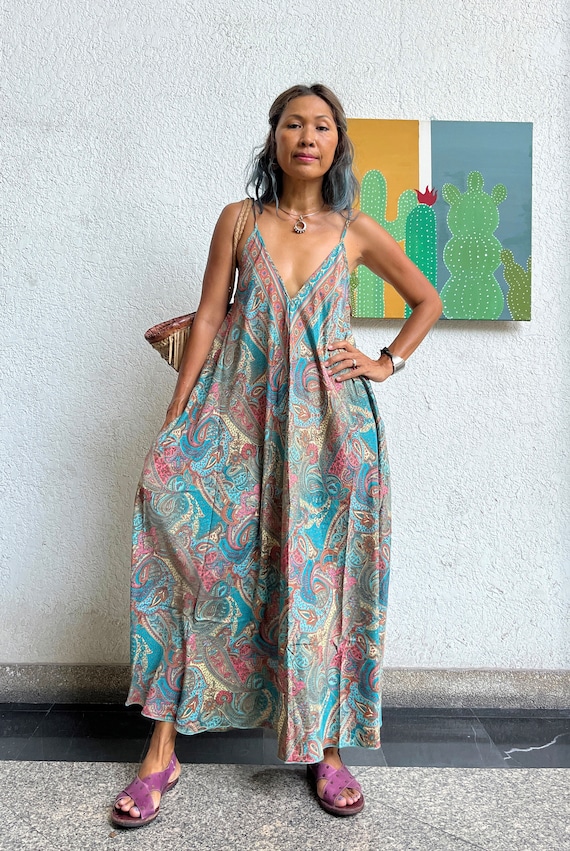 knee length dresses for ladies Brown Paisley Bloom Long Sleeve Maxi Dress – FARM Rio main image 1