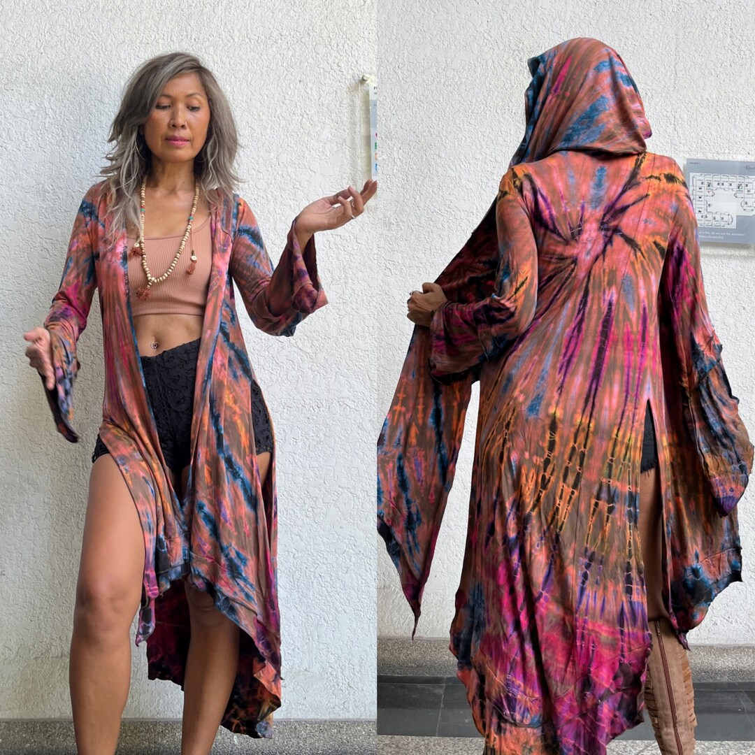 hippie costume tie dye shirt