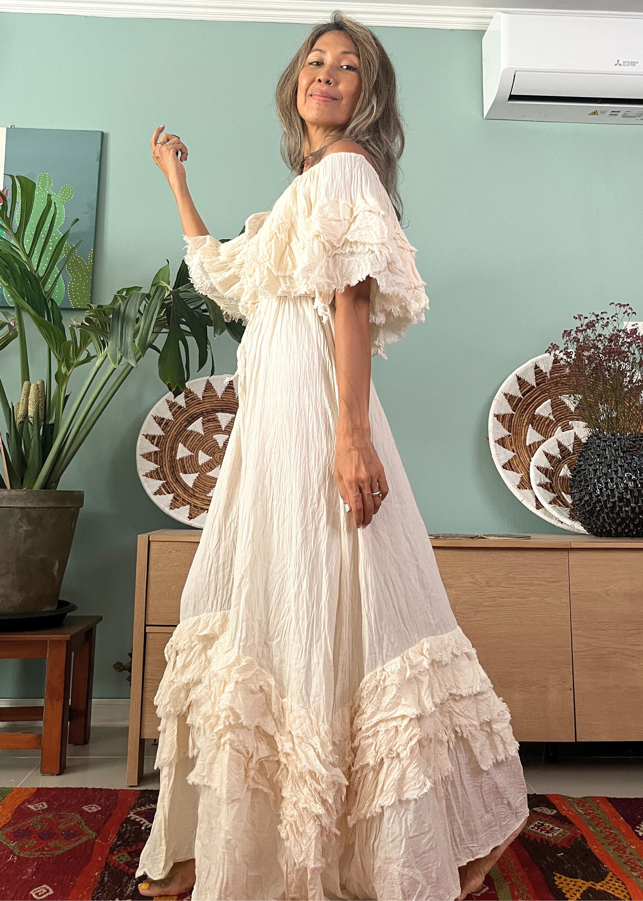 Flowy Boho Chic White Boho Maxi Dress With Sleeves Boho Smocked Off  Shoulder Dress/Boho Cotton