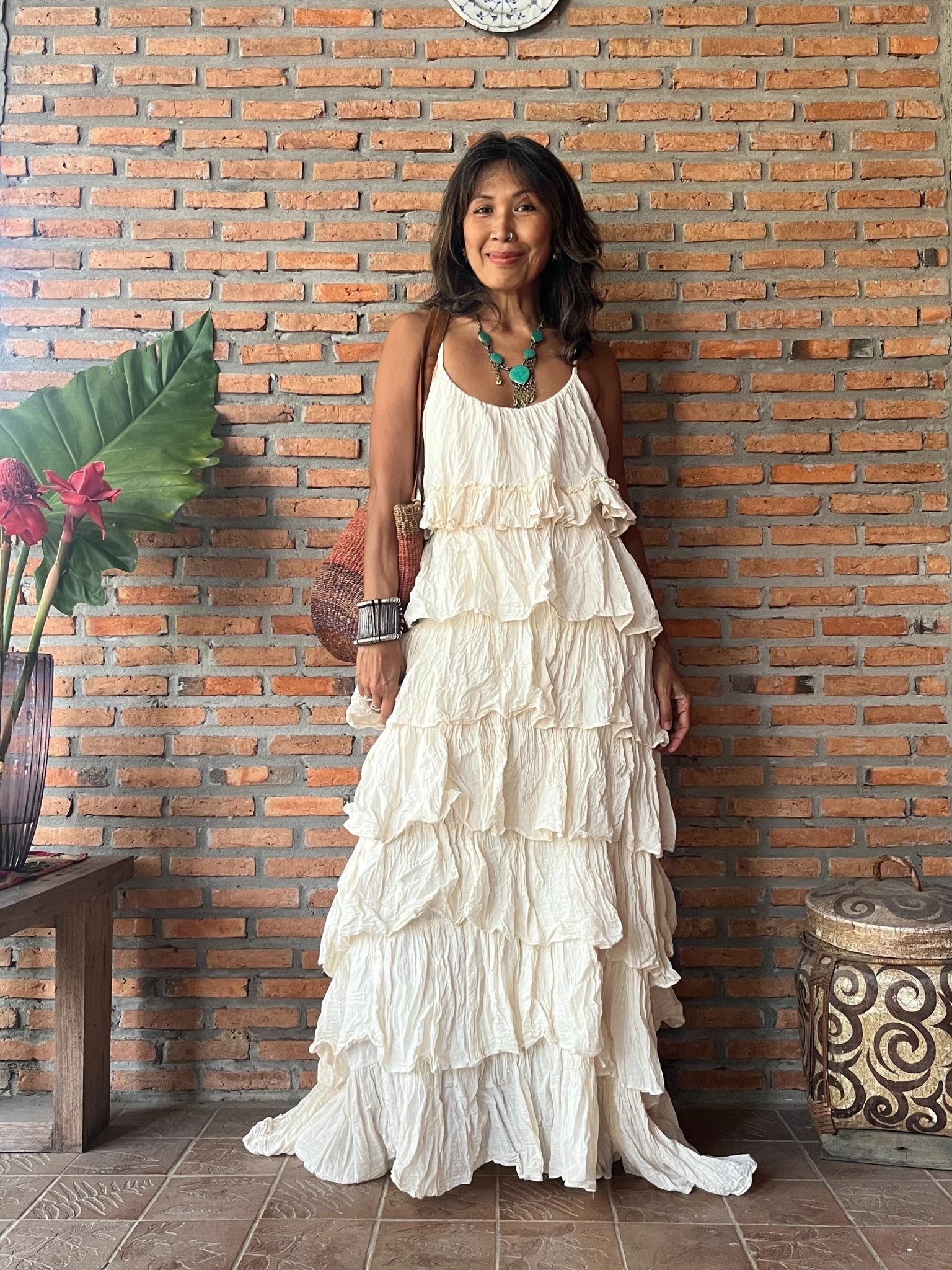 cream boho maxi dress Off Shoulder Tiered for Women - Puff Sleeve Flowy Long Gown This beautiful cream maxi dress had a soft and romantic boho style Cream Printed Boho Maxi Dress