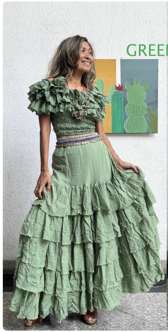 Boho Wedding 2 pieces set top and skirt,Maternity 2 pieces set for Photoshoot, Beach Wedding set in Skirt,Cotton 2 pieces set,Layered skirt.