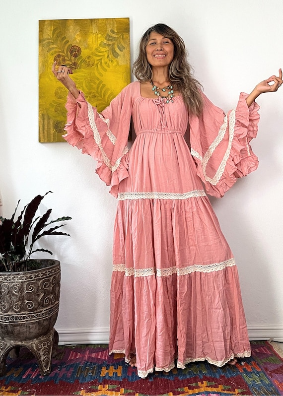 Boho Cotton Lace Trim Maxi Dress,Pink Kaftan Maxi dress,Maternity For Photoshoot Maxi dress,Photoshoot Outfits,Festival wide sleeve dress.