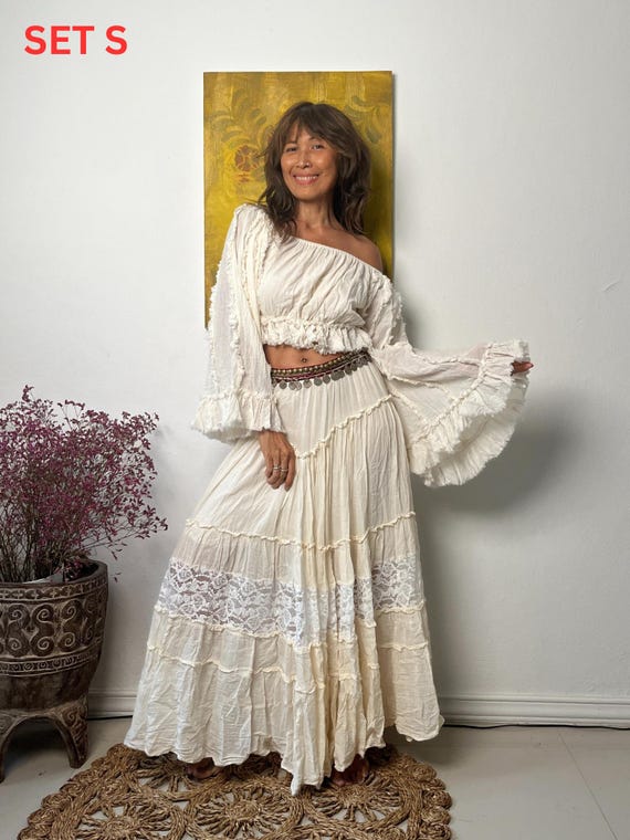 Boho White width sleeve crop top,Cream cotton top,Angel sleeve top,Summer cotton off shoulders top,Festival crop top,Vacation Resort wear.