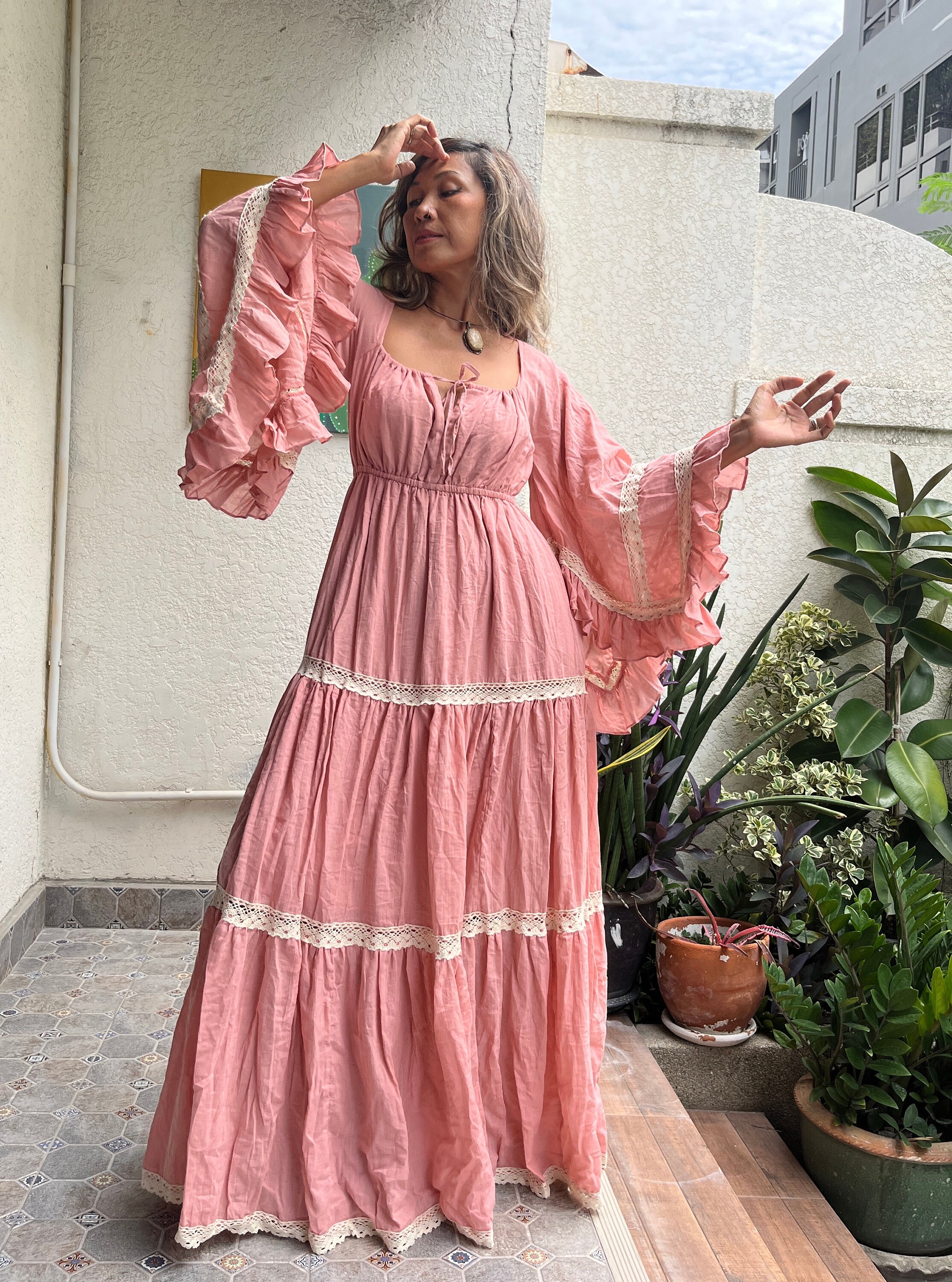 long sleeve maxi dress pink Flare Halter Neck Lace Up Slit Dress, / XS this silhouette drapes beautifully while enhancing the figure Veda Long Sleeve Floral Tiered