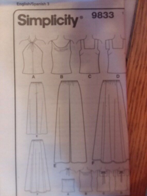 Sewing Pattern Simplicity 9833 Women's Pants Size 12-18 Uncut Skirt & Knit Woven Tops