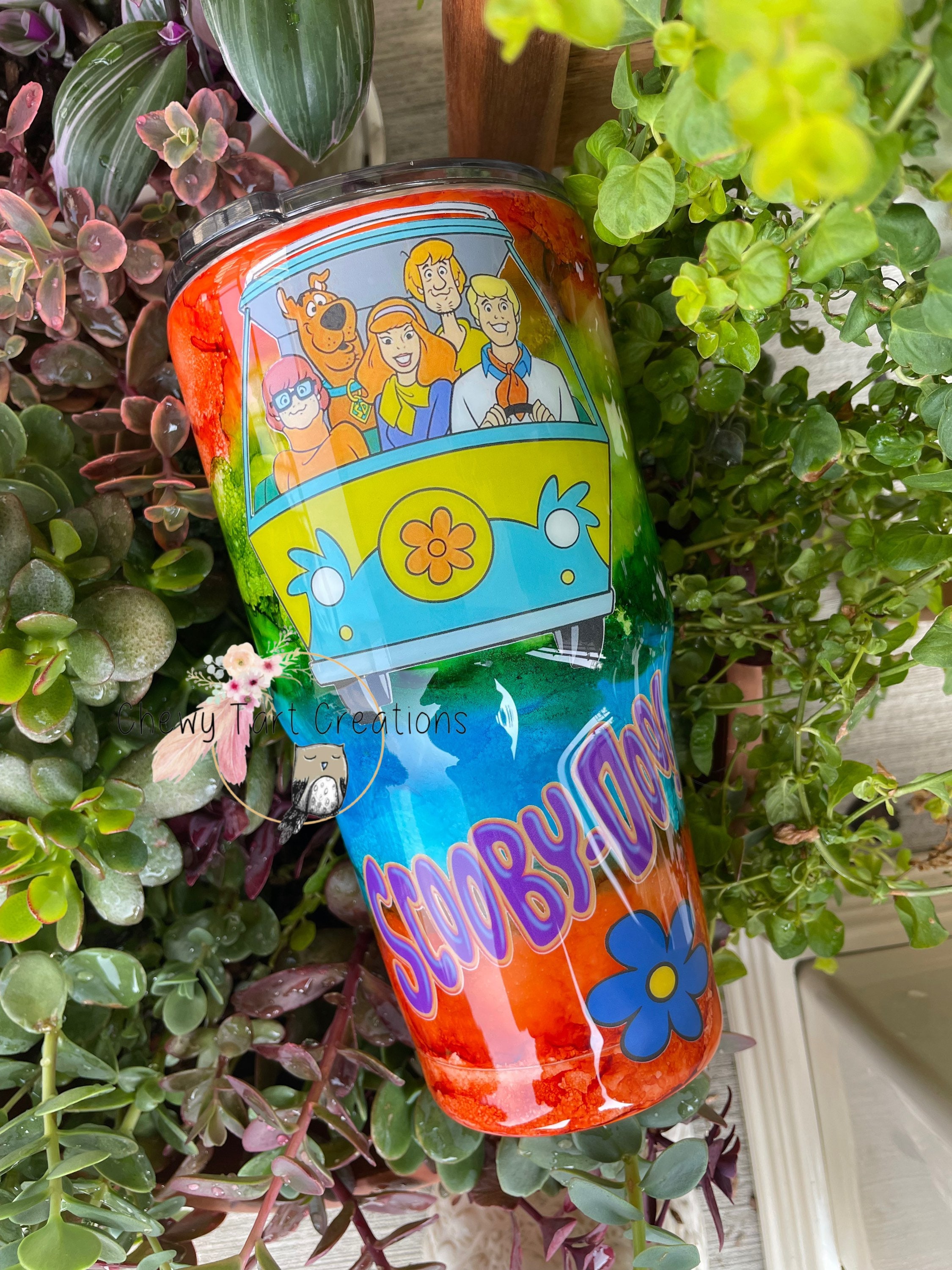 Scooby-Doo ミステリーマシン ステンレスタンブラー 40oz Amazon.com | Silver Buffalo Scooby Doo Mystery Machine Featuring