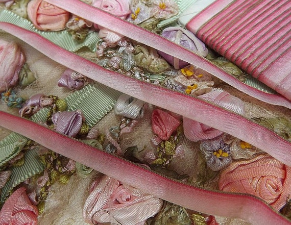 4 Yards ANTIQUE VINTAGE French Ombre PURPLE Ribbon Trim 1//4/"