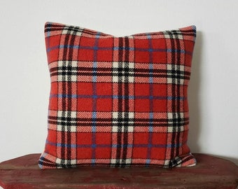 16" x 16" Wool Throw Pillow Case Cover Cushion Tartan Plaid Color Red Black Blue Cream Holiday Classic Cabin Cushion Thick Woolen Home Decor