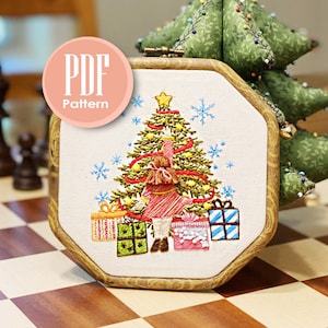 Instant Download Embroidery PDF - Christmas ornament Embroidery Pattern for Beginners and Seasoned stitchers - Wall Art DIY Needlework Gift