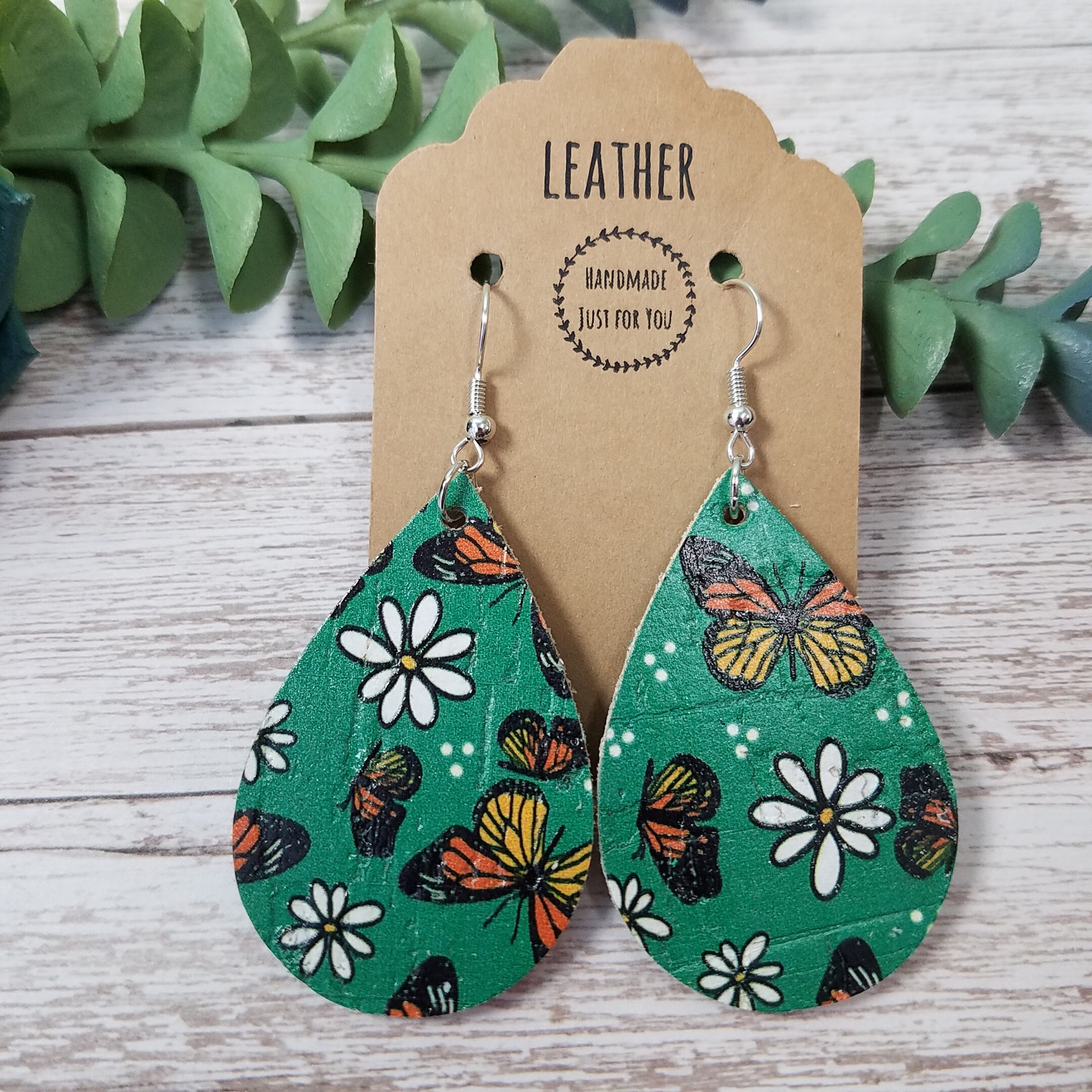 Boucles D'Oreilles En Cuir En Forme De Larme - Ferme Tracteur, Élégantes, Légeres, Pour Femme